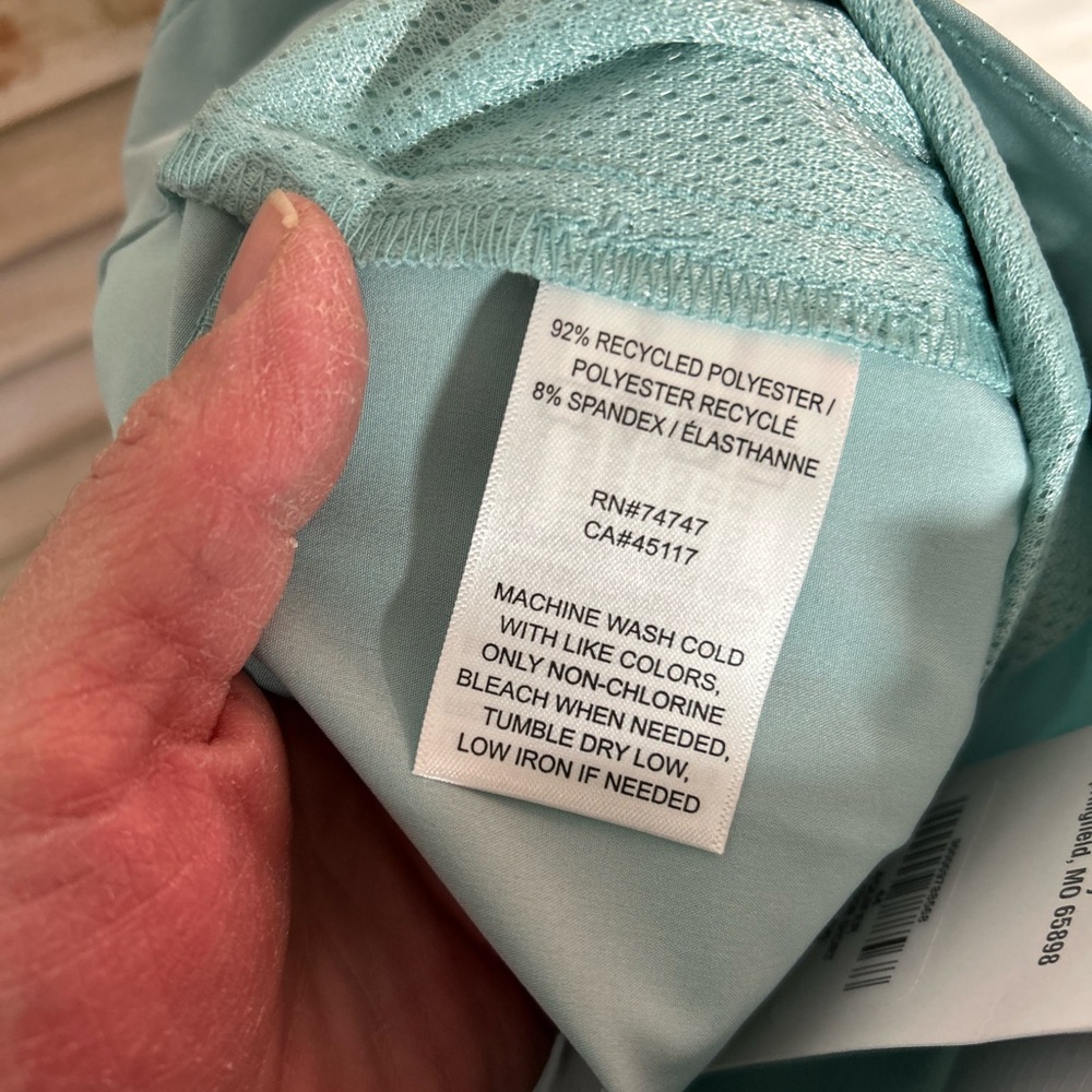 Bass Pro Shops Men's Teal Flat Front Shorts - Picture 6 of 8